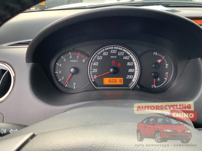 Suzuki Swift 1.3 VVT 16V Occasion (2008, Grijs)