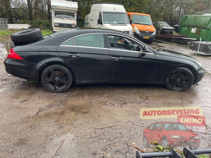 Mercedes CLS 320 CDI 24V Sloopvoertuig (2006, Zwart)