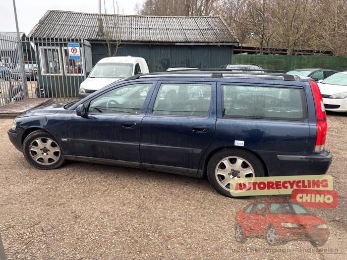 Volvo V70 2.4 20V 170 Sloopvoertuig (2001, Blauw)