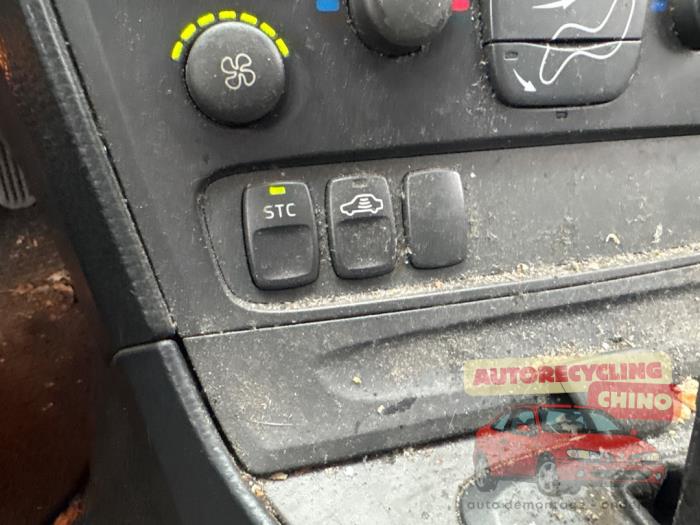 Volvo V70 2.4 20V 170 Sloopvoertuig (2001, Blauw)