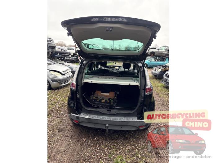 Renault Scénic III 1.2 16V TCe 115 Energy Sloopvoertuig (2015, Zwart)