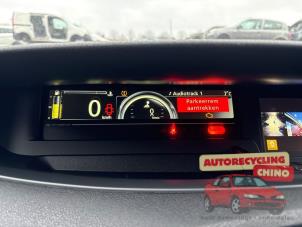 Renault Scénic III 1.2 16V TCe 115 Energy Sloopvoertuig (2015, Zwart)