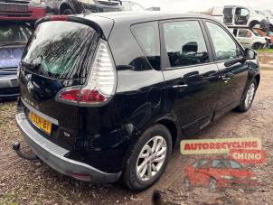 Renault Scénic III 1.2 16V TCe 115 Energy Sloopvoertuig (2015, Zwart)