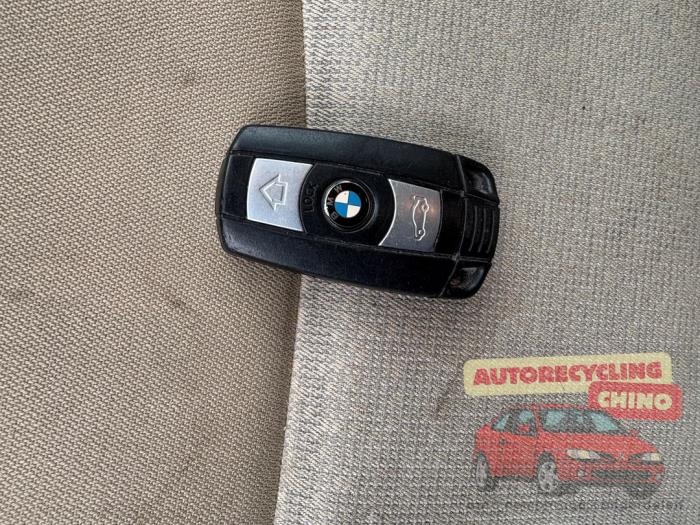 BMW 3 serie Touring 318i 16V Sloopvoertuig (2008, Zwart)