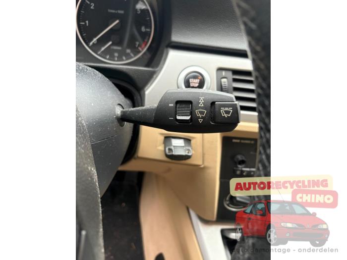 BMW 3 serie Touring 318i 16V Sloopvoertuig (2008, Zwart)