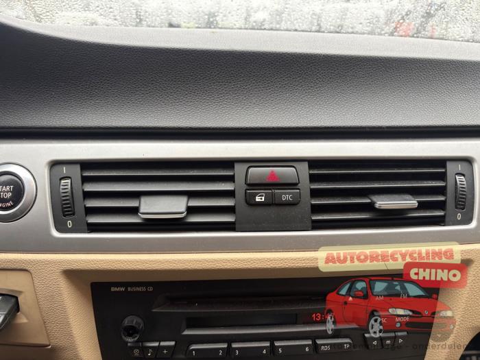 BMW 3 serie Touring 318i 16V Sloopvoertuig (2008, Zwart)