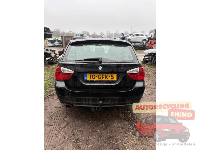 BMW 3 serie Touring 318i 16V Sloopvoertuig (2008, Zwart)