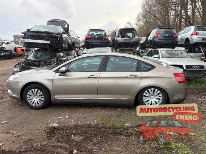 Citroen C5 III Berline 1.6 16V THP 155 Sloopvoertuig (2010, Beige)