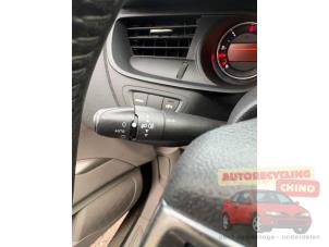 Citroen C5 III Berline 1.6 16V THP 155 Sloopvoertuig (2010, Beige)