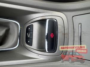 Citroen C5 III Berline 1.6 16V THP 155 Sloopvoertuig (2010, Beige)