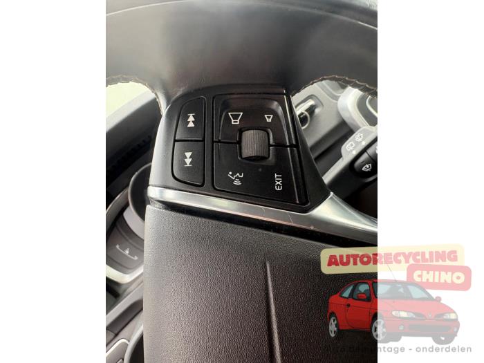 Volvo V60 I 2.4 D6 20V Plug-in Hybrid AWD Sloopvoertuig (2013, Grijs)