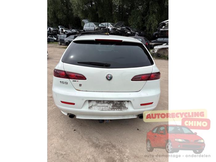 Alfa Romeo 159 Sportwagon 1.8 TBi 16V Sloopvoertuig (2012, Wit)