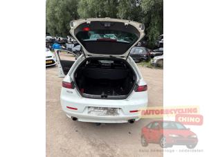 Alfa Romeo 159 Sportwagon 1.8 TBi 16V Sloopvoertuig (2012, Wit)