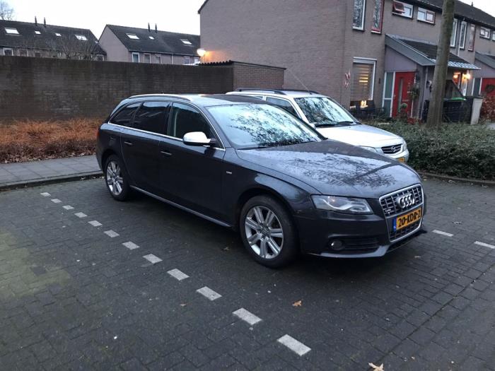 Audi A4 Avant 1.8 TFSI 16V Sloopvoertuig (2009, Grijs)