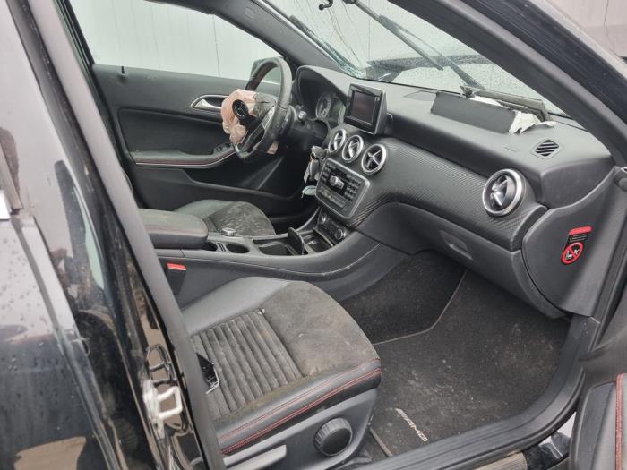 Mercedes A 2.0 A-250 Turbo 16V Sloopvoertuig (2012, Zwart)