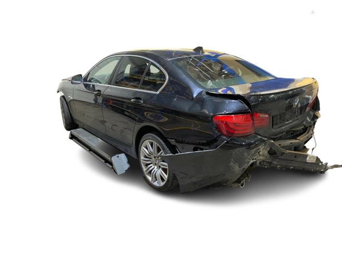 BMW 5 serie 525d 24V Sloopvoertuig (2010, Zwart)