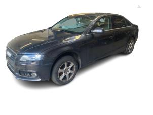 Audi A4 2.0 TDI 16V Sloopvoertuig (2010, Grijs)