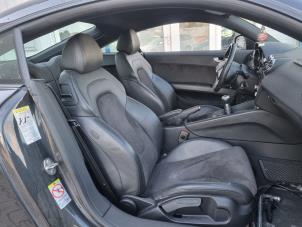 Audi TT 1.8 TFSI 16V Sloopvoertuig (2011, Grijs)