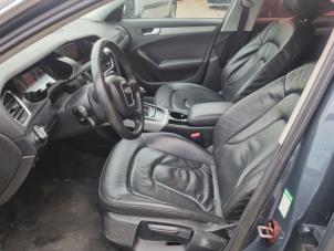 Audi A4 Avant 2.0 TDI 16V Sloopvoertuig (2010, Grijs)