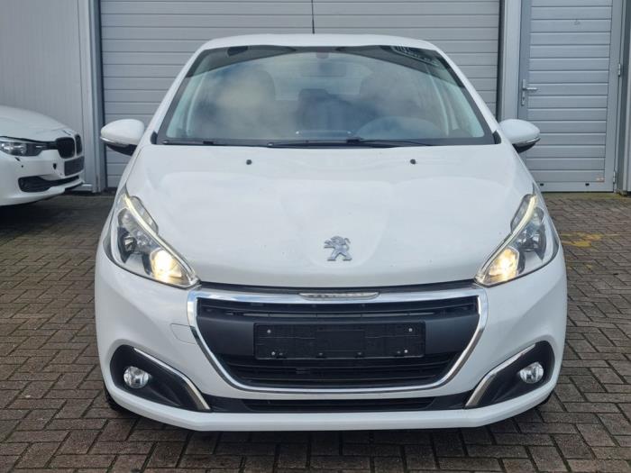 Peugeot 208 I 1.2 Vti 12V PureTech Sloopvoertuig (2018, Wit)