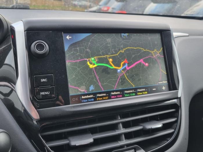 Peugeot 208 I 1.2 Vti 12V PureTech Sloopvoertuig (2018, Wit)