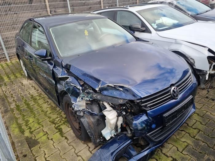 Volkswagen Jetta IV 1.2 TSI Sloopvoertuig (2011, Blauw)
