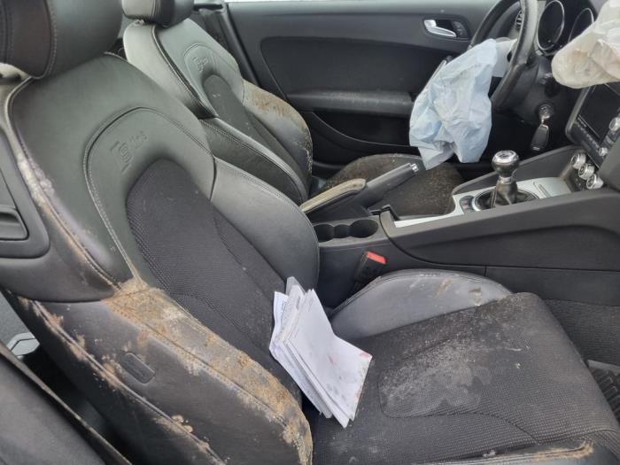 Audi TT 1.8 TFSI 16V Sloopvoertuig (2010, Donker, Grijs)