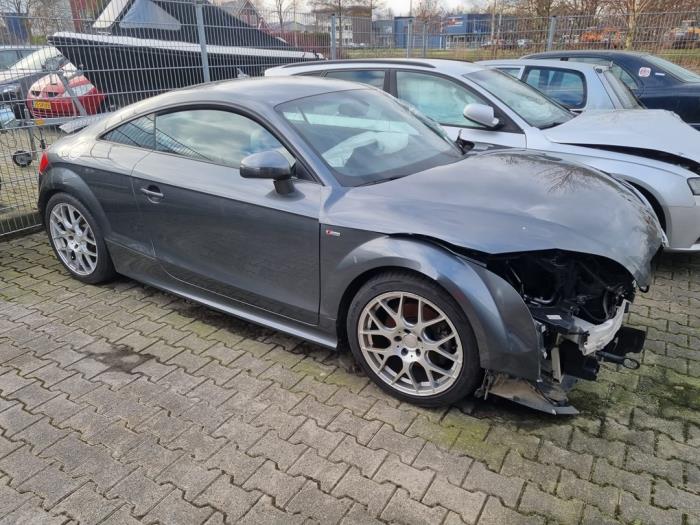 Audi TT 1.8 TFSI 16V Sloopvoertuig (2010, Donker, Grijs)