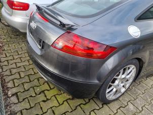 Audi TT 1.8 TFSI 16V Sloopvoertuig (2010, Donker, Grijs)
