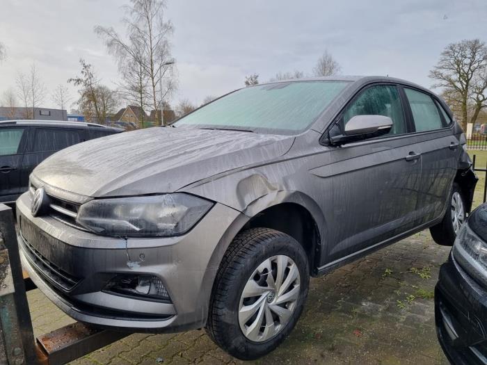 Volkswagen Polo VI 1.0 MPi 12V Sloopvoertuig (2018, Grijs)