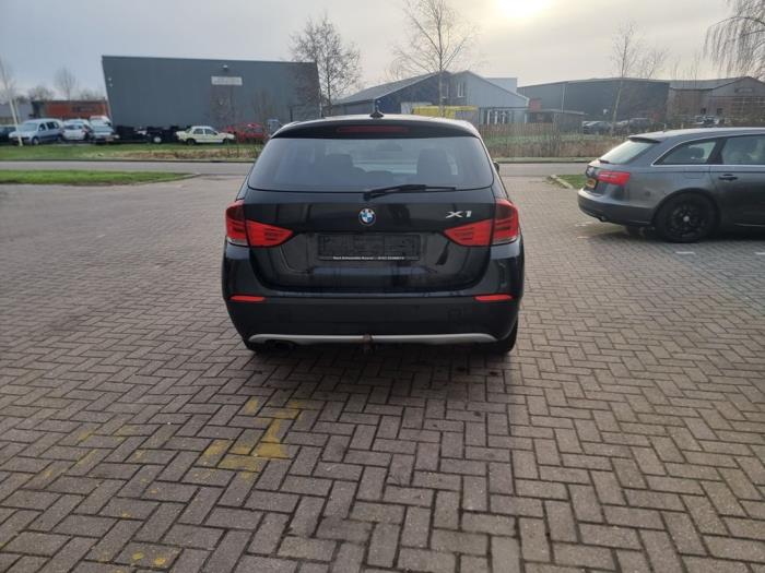 BMW X1 sDrive 18d 2.0 16V Sloopvoertuig (2011, Zwart)