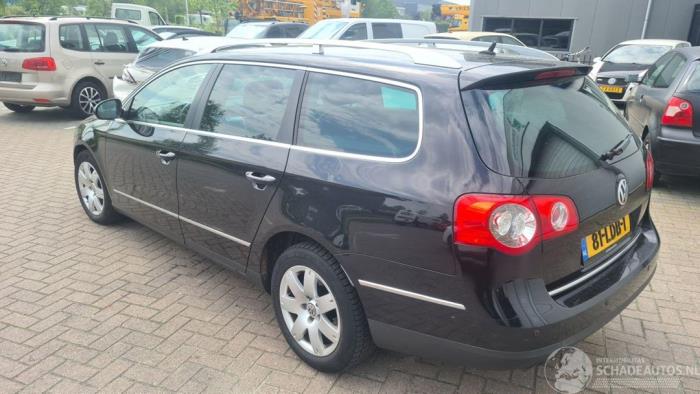 Volkswagen Passat Variant 2.0 TDI 140 Sloopvoertuig (2006, Zwart)
