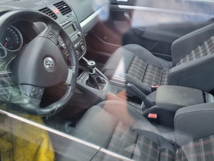 Volkswagen Golf V 2.0 GTI 16V Sloopvoertuig (2006, Zwart)