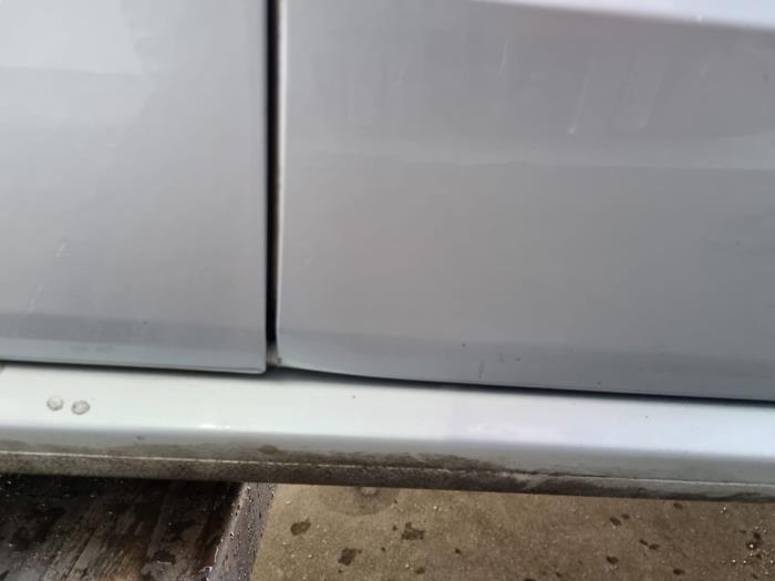 Volkswagen Polo V 1.2 TDI 12V BlueMotion Sloopvoertuig (2011, Zilvergrijs)