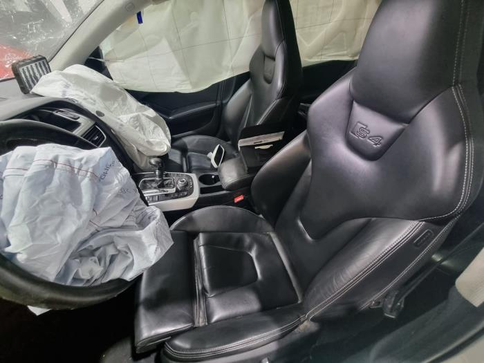 Audi S4 Avant S4 3.0 TFSI V6 24V Sloopvoertuig (2010, Wit)