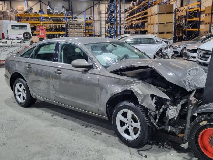 Audi A6 2.0 TDI 16V Sloopvoertuig (2012, Grijs)