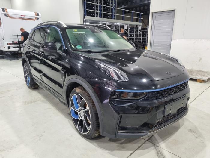 Lynk & Co 01 1.5 PHEV Sloopvoertuig (2022, Zwart)