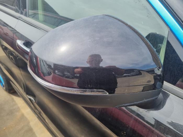 Lynk & Co 01 1.5 PHEV Sloopvoertuig (2022, Zwart)