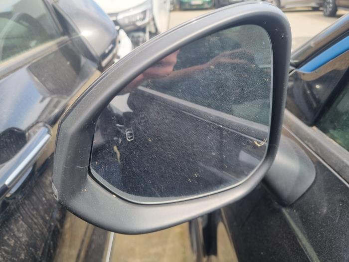 Lynk & Co 01 1.5 PHEV Sloopvoertuig (2022, Zwart)