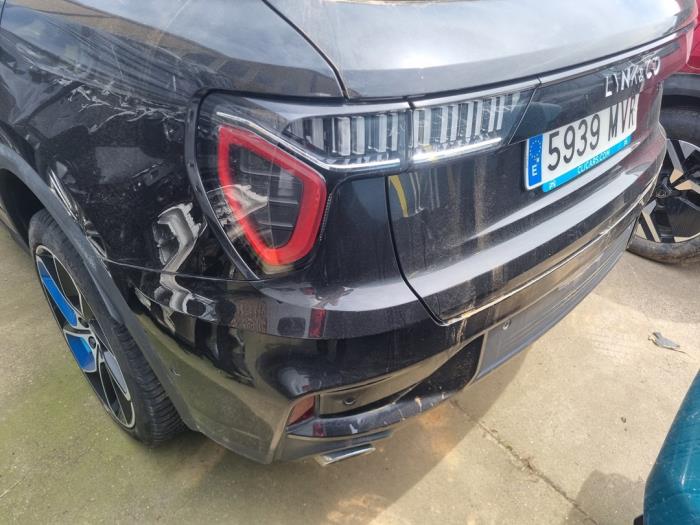 Lynk & Co 01 1.5 PHEV Sloopvoertuig (2022, Zwart)