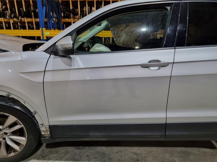 Volkswagen T-Cross 1.0 TSI 115 12V Sloopvoertuig (2019, Grijs)