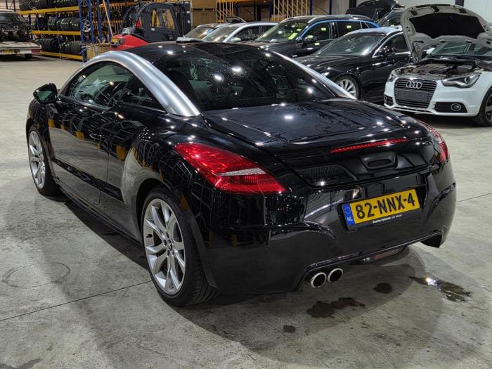 Peugeot RCZ 1.6 16V THP Sloopvoertuig (2010, Zwart)