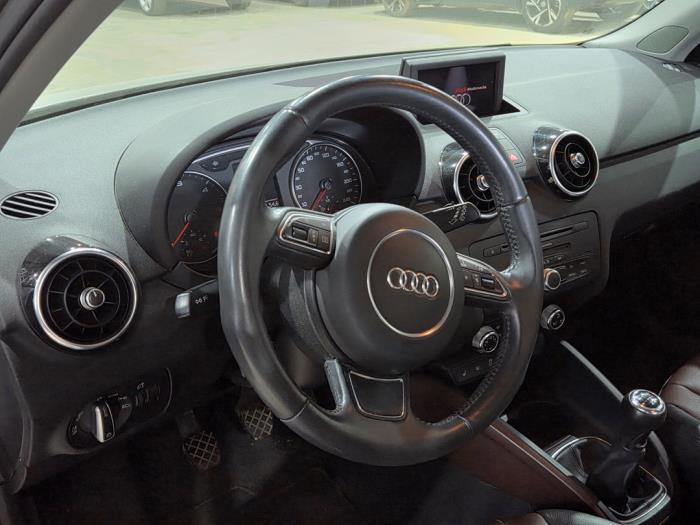 Audi A1 Sportback 1.6 TDI 16V Sloopvoertuig (2013, Wit)