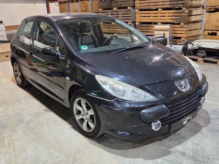Peugeot 307 2.0 16V Sloopvoertuig (2006, Metallic, Zwart)