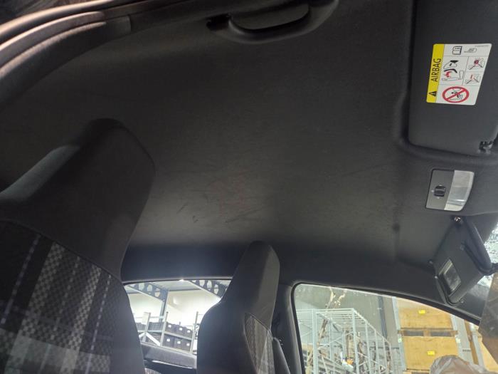 Volkswagen Up! 1.0 12V 60 Sloopvoertuig (2014, Zwart)