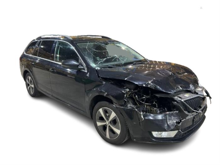 Skoda Octavia Combi 1.6 TDI Greenline 16V Sloopvoertuig (2016, Zwart)