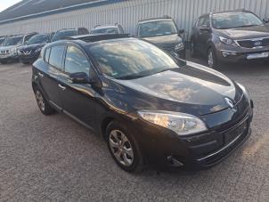 Renault Megane III Berline 1.4 16V TCe 130  (Sloop)