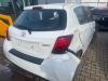 Toyota Yaris III 1.0 12V VVT-i Sloopvoertuig (2015, Wit)
