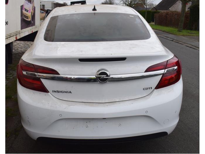 Opel Insignia 1.6 CDTI 16V Sloopvoertuig (2016, Wit)