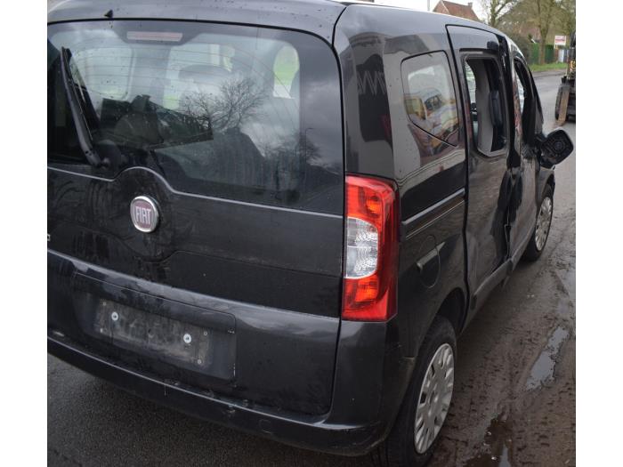 Fiat Qubo 1.4 Sloopvoertuig (2010, Zwart)